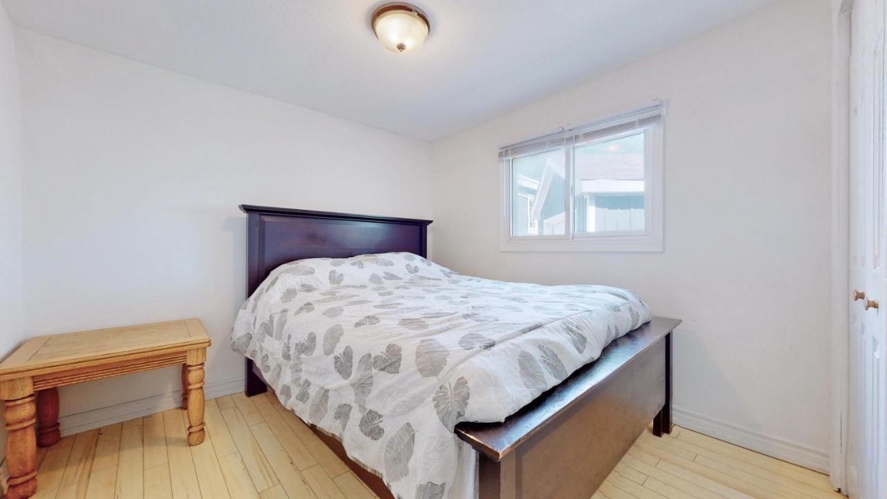 Main Beach River Retreat - Wasaga Beach 1 - Main Strip - 95 Mosley St Exterior foto